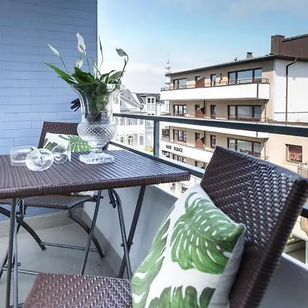 F23 App 25 Kurt S Island Apartment